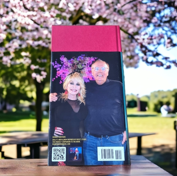 Run Rose Run by Dolly Parton & James Patterson Hardcover Book With Dustcover - Picture 2 of 4